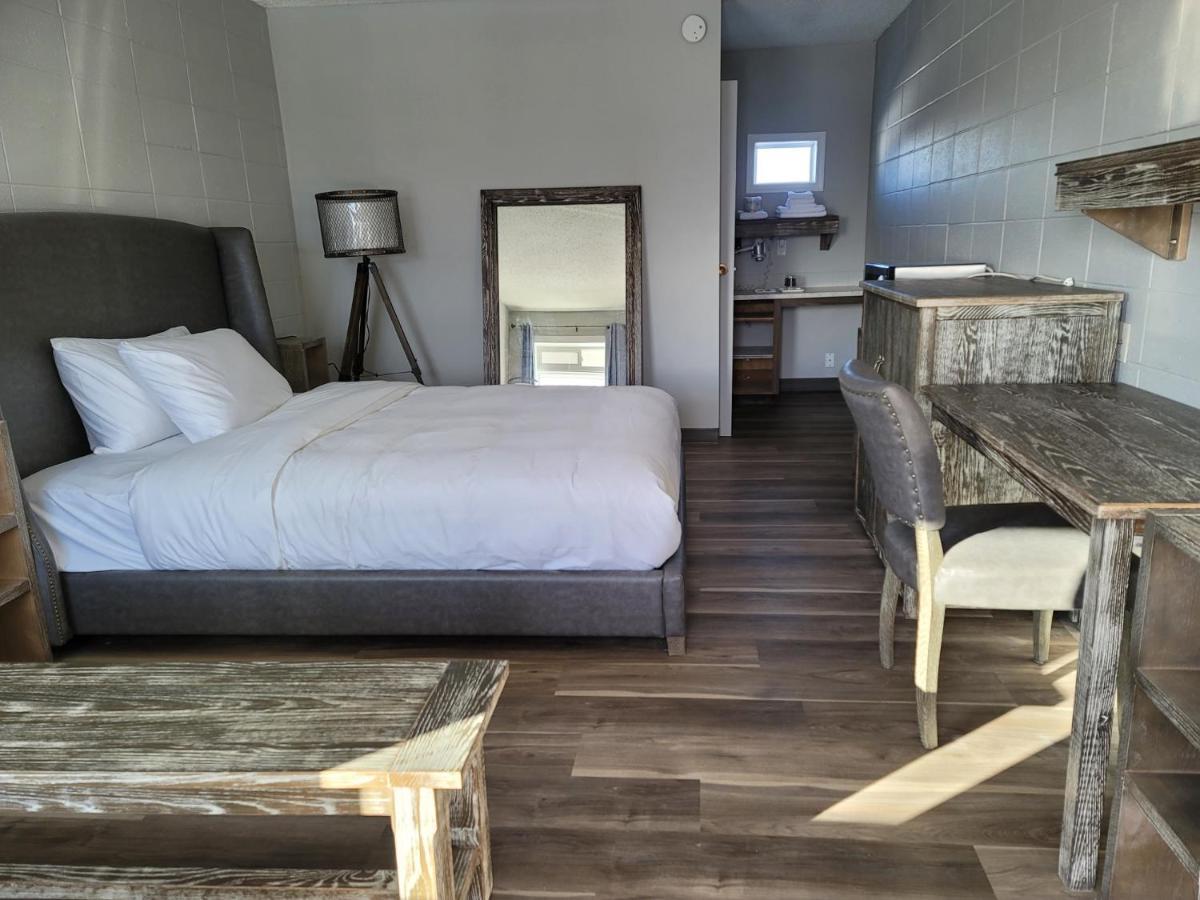 Parkside Inn แกรนด์แพร์รี ภายนอก รูปภาพ